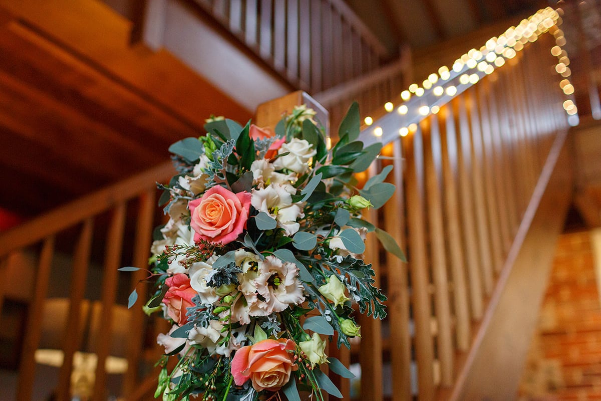 wedding flowers in chaucer barn