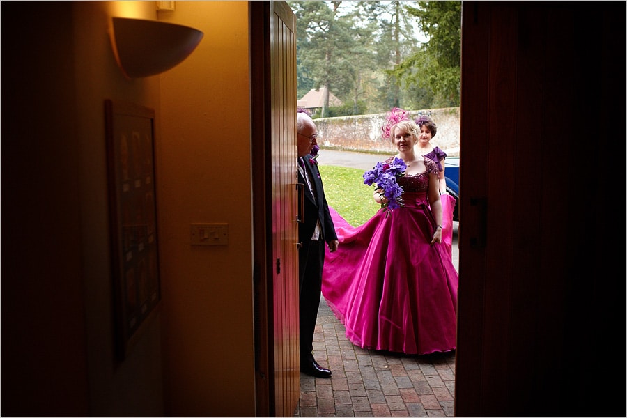 bride arriving at st john the baptist