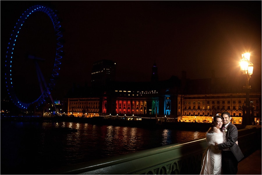 westminster bridge wedding couple