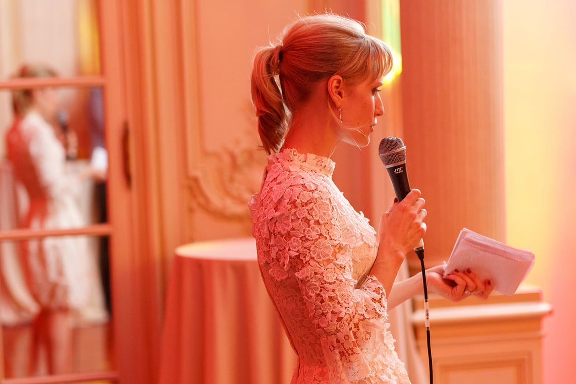 the bride reads her speech