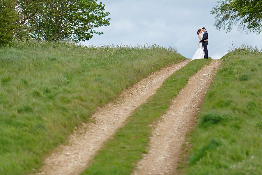 cripps-stone-barn-wedding-photos-7772