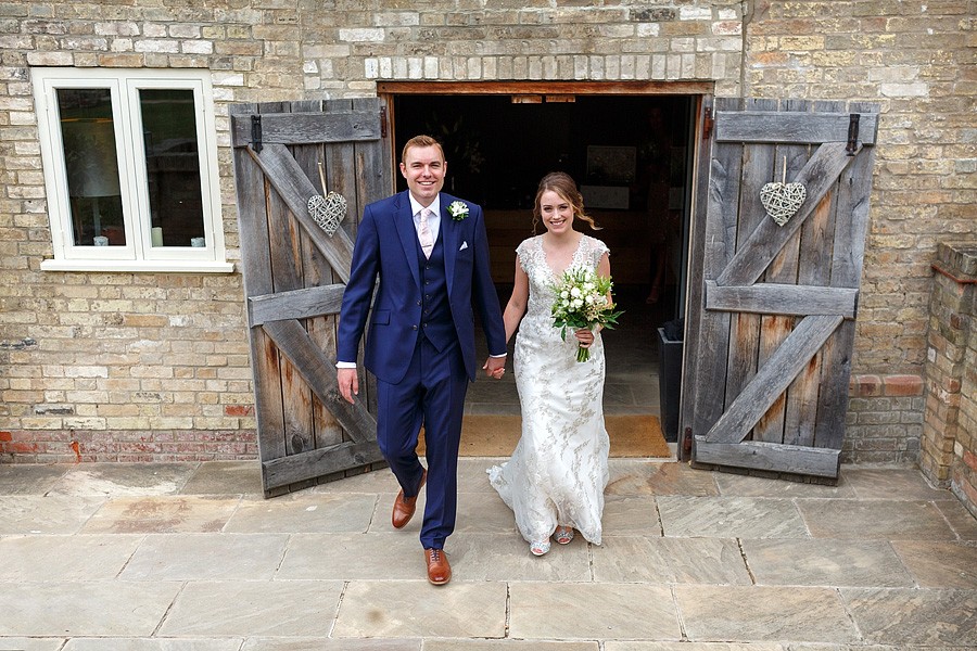 tuddenham-mill-wedding-photos-8843