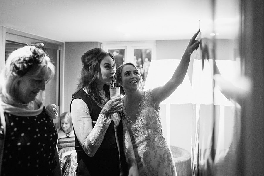 tuddenham-mill-wedding-photos-8911