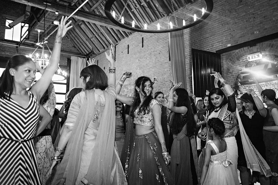 sussex-barn-wedding-photos-6853