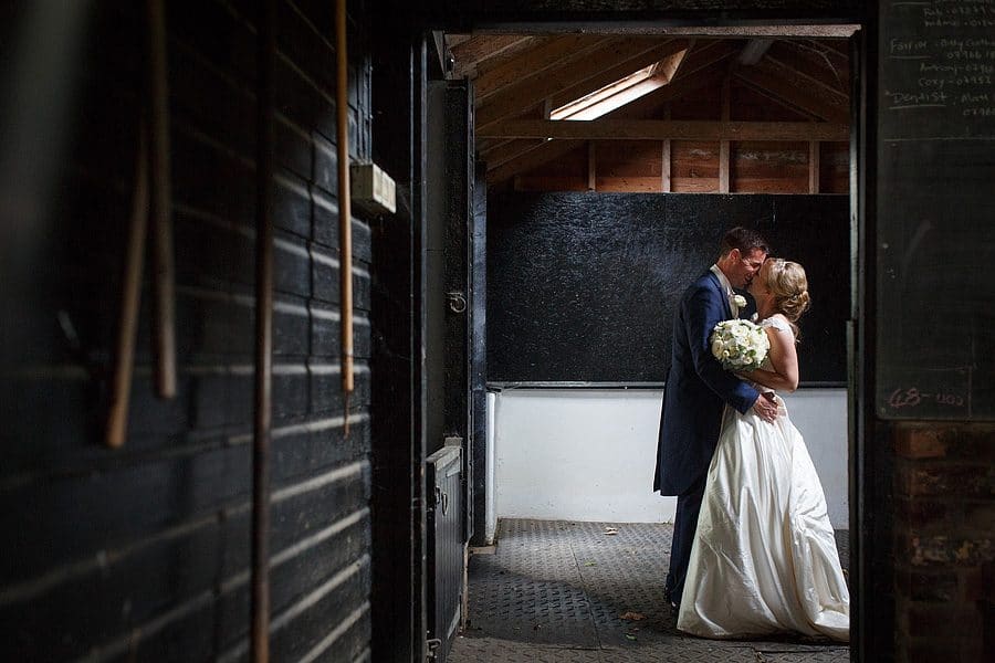 Pippa and Mark's Autumn Oxfordshire Wedding