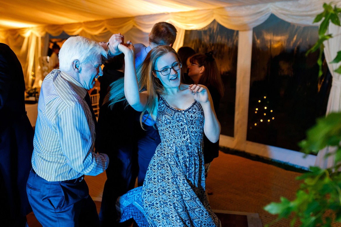 guests dance