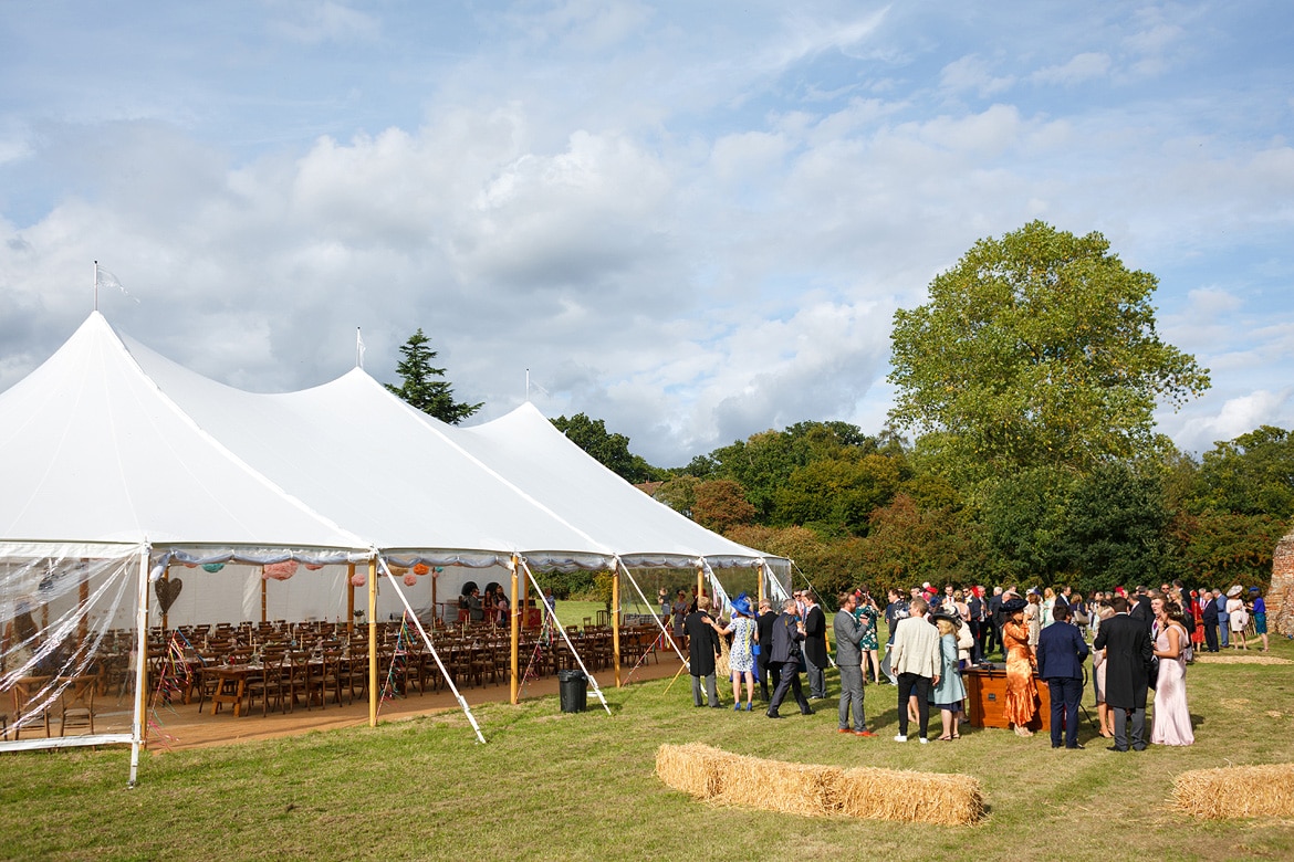 guests wedding for the bride and groom to arrive